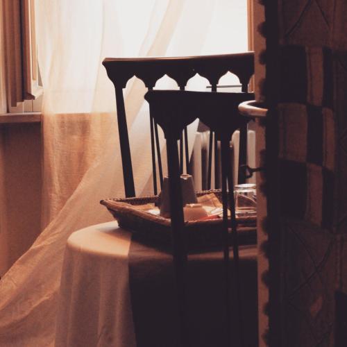 a table with a table cloth on top of a table at B&B Da Zia Ore in Iesi
