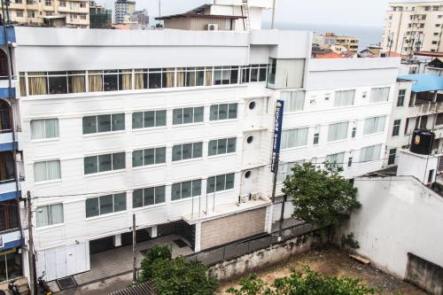 Gallery image of Ceylon City Hotel,Colombo in Colombo