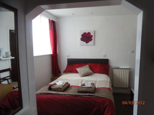 Postel nebo postele na pokoji v ubytování Oban House