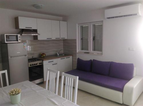 Apartments Garija
