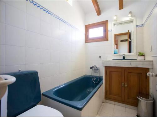 AGUAIT - Villa approximately aprox 4O OOO meters PLUS PRIVATE mountain approx 3 minutes walking from the beach Ideal for relaxation sport