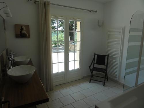 Koupelna v ubytování HELLO Location 15 personnes Draguignan