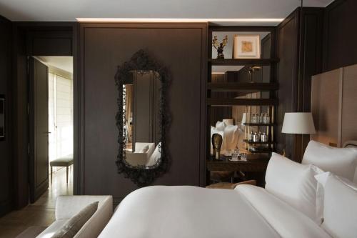 Hotel de Crillon photo 50