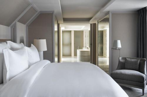 Hotel de Crillon photo 45