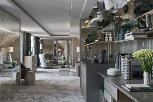 Hotel de Crillon photo 54