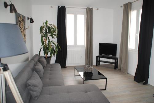 Photo de la galerie de l'établissement Superbe Appartement dans Maison entre Biarritz et Hossegor, à Boucau