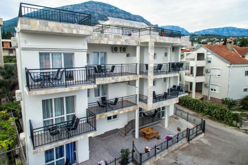 an aerial view of a building with balconies at Apartments Sarić in Bar