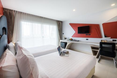 Televisyen dan/atau pusat hiburan di Blue Boat Hotel JC