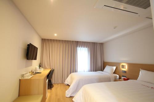 Gallery image of Angel Hotel in Busan