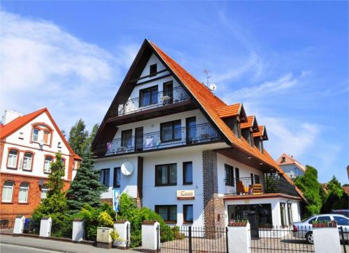 Pensjonat Tadeusz i Apartamenty w Darłówku