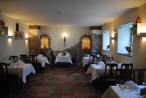 Restoran atau tempat lain untuk makan di Hotel Alte Post
