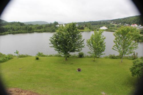 Gallery image of Manoir Des Lacs in Lac Baker