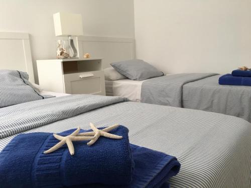 Ένα ή περισσότερα κρεβάτια σε δωμάτιο στο LC Playa Honda