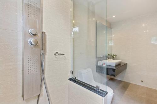 Koupelna v ubytování Tranquil Residence 1 - Luxury Apartment