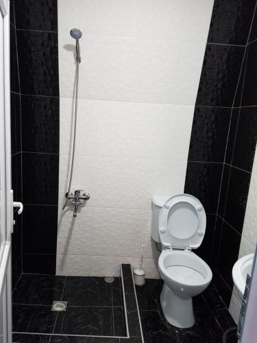 Gallery image of Gios Guest House in Chakvi