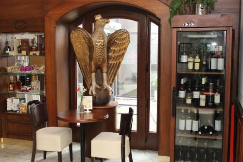 Lounge nebo bar v ubytování Zámecký Hotel Zlatý Orel