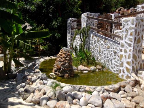 Gallery image of Stone Village Hotel Apartments in Balíon