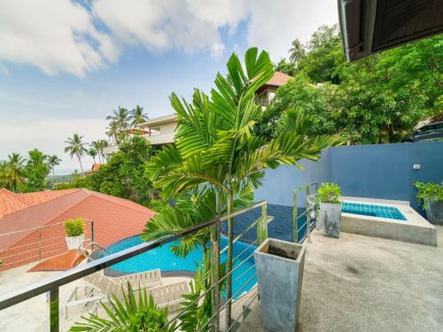 Výhled na bazén z ubytování 4 Bedroom Seaview 1 Chaweng Noi SDV161-By Samui Dream Villas nebo okolí