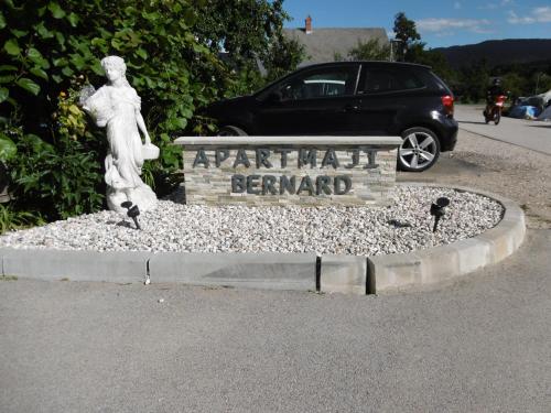 Φωτογραφία από το άλμπουμ του Apartments Bernard στο Μπλεντ