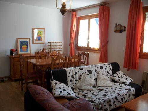 Gallery image of Apartamentos 3000 Jaca in Jaca