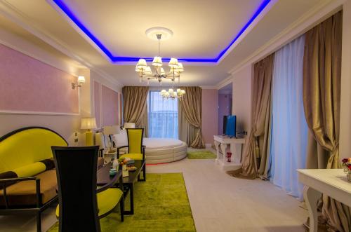 Gallery image of Phoenicia Royal Hotel in Mamaia Nord