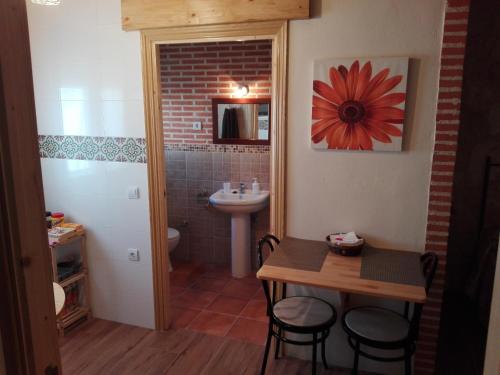 A bathroom at Abadía del Marqués de Avila