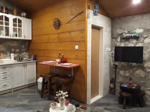 Kuchyň nebo kuchyňský kout v ubytování Apartman Sofranac