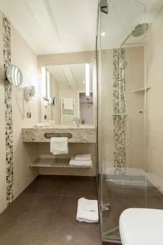 Best Western Plus Hotel Sydney Opera photo 24