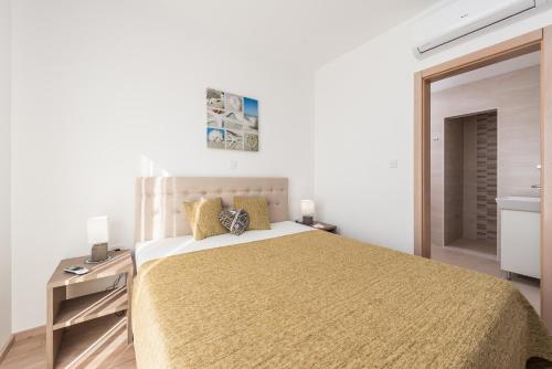 Katil atau katil-katil dalam bilik di VILE DALMACIJA 365 Sukošan, Zadar county