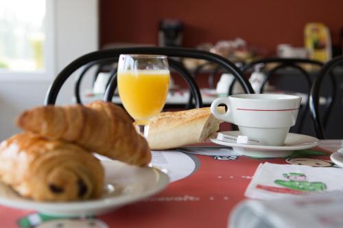 Opciones de desayuno disponibles en Fasthôtel Périgueux - Un Hôtel FH Confort