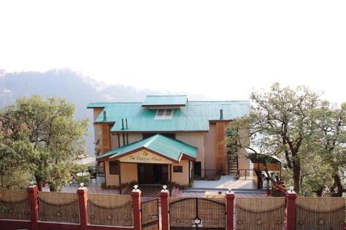 Gallery image of The Oaktree House in Shimla