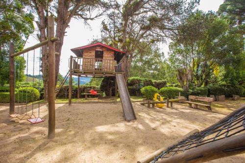 Taman di luar Hotel Recanto São Cristóvão - Próximo ao parque Tarundu