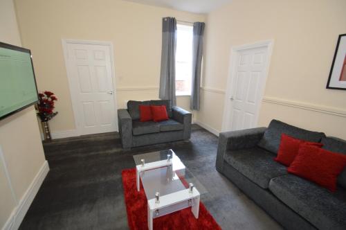 Gallery image of Hyde Park Apartment in Gateshead