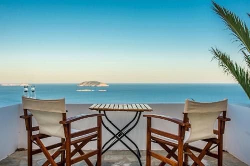 Φωτογραφία από το άλμπουμ του Maki House  στην Ανάφη