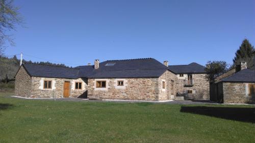 Το κτήριο όπου στεγάζεται  the country house