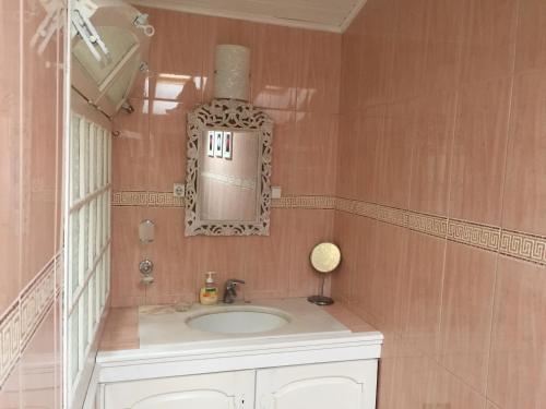 Ένα μπάνιο στο Populo Beach Attic