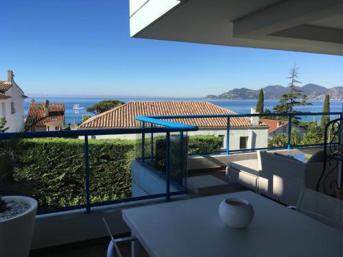 Balcon ou terrasse dans l'établissement Residence Paradis Bleu