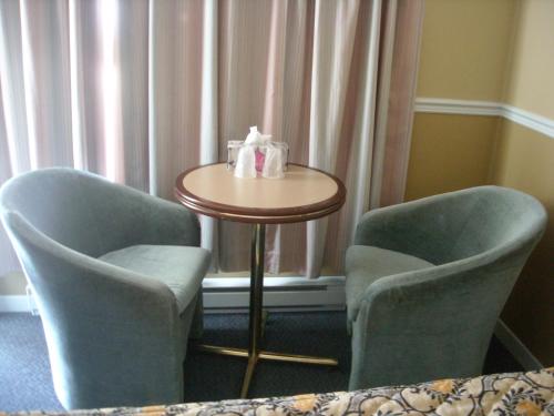 Χώρος καθιστικού στο Motel Montreal