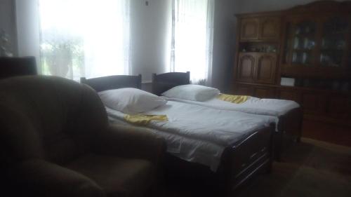 Postel nebo postele na pokoji v ubytování Maka & Khato in Kazbegi