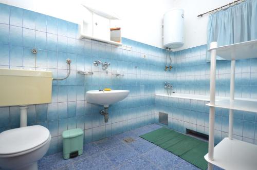 Koupelna v ubytování Apartments Kata