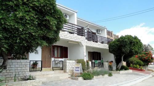 Holiday Home Apartment Tedo – Photos 2
