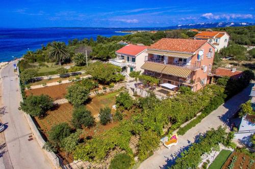 A bird's-eye view of Apartments Ivan