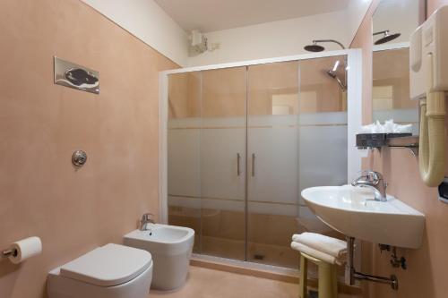 Koupelna v ubytování Hotel Airmotel