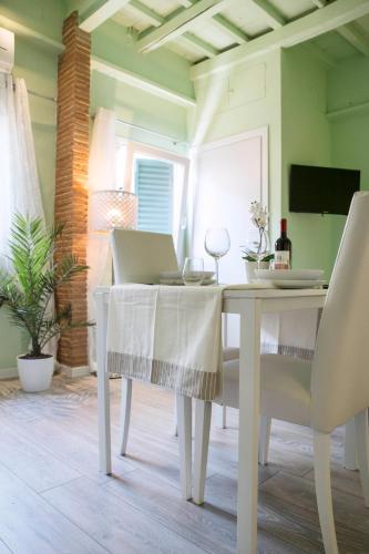 Vasari Florence Apartment - Near SMN Station