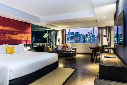 Katil atau katil-katil dalam bilik di Mercure Bangkok Sukhumvit 11
