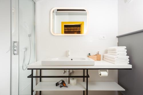 Luxury Rooms Bajamonti tesisinde bir banyo