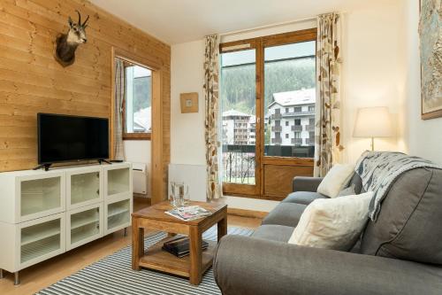 Apartment Balme 2 - Central Chamonix Haven and Mont Blanc View