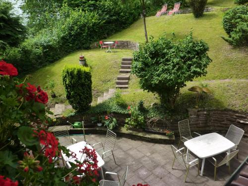 Jardin de l'établissement Atina Hotel