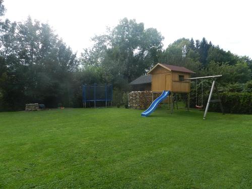 Zona de joacă pentru copii de la Ferienwohnungen Mag