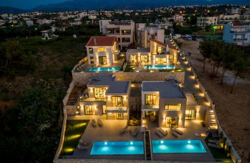The swimming pool at or close to Eland Dream Villas